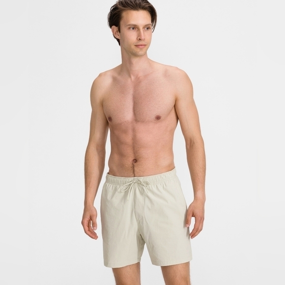 Gap Men's 6" Swim Short NWT size XL - Picture 1 of 12